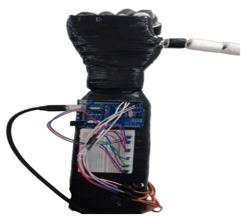 Figura 10. Montaje físico de la mano robótica
